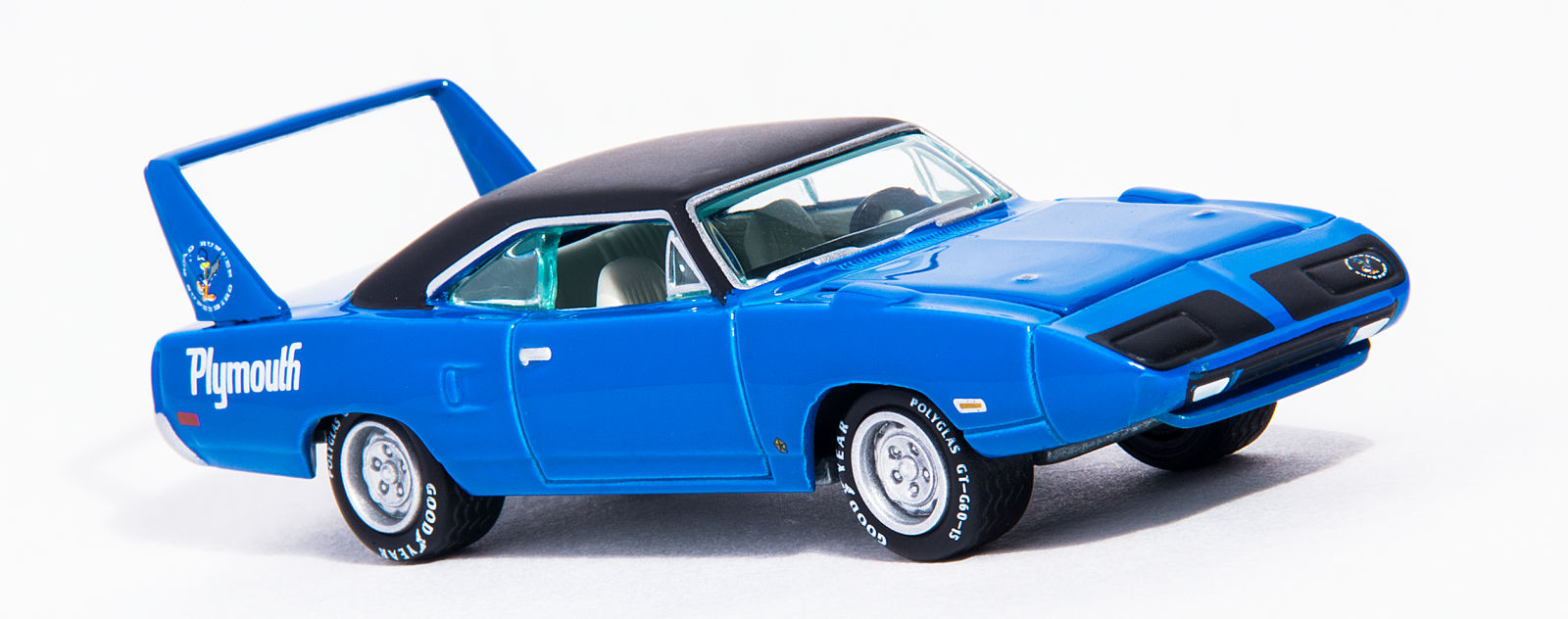 Illustration for article titled Johnny Lightning - Plymouth Superbird [Review]
