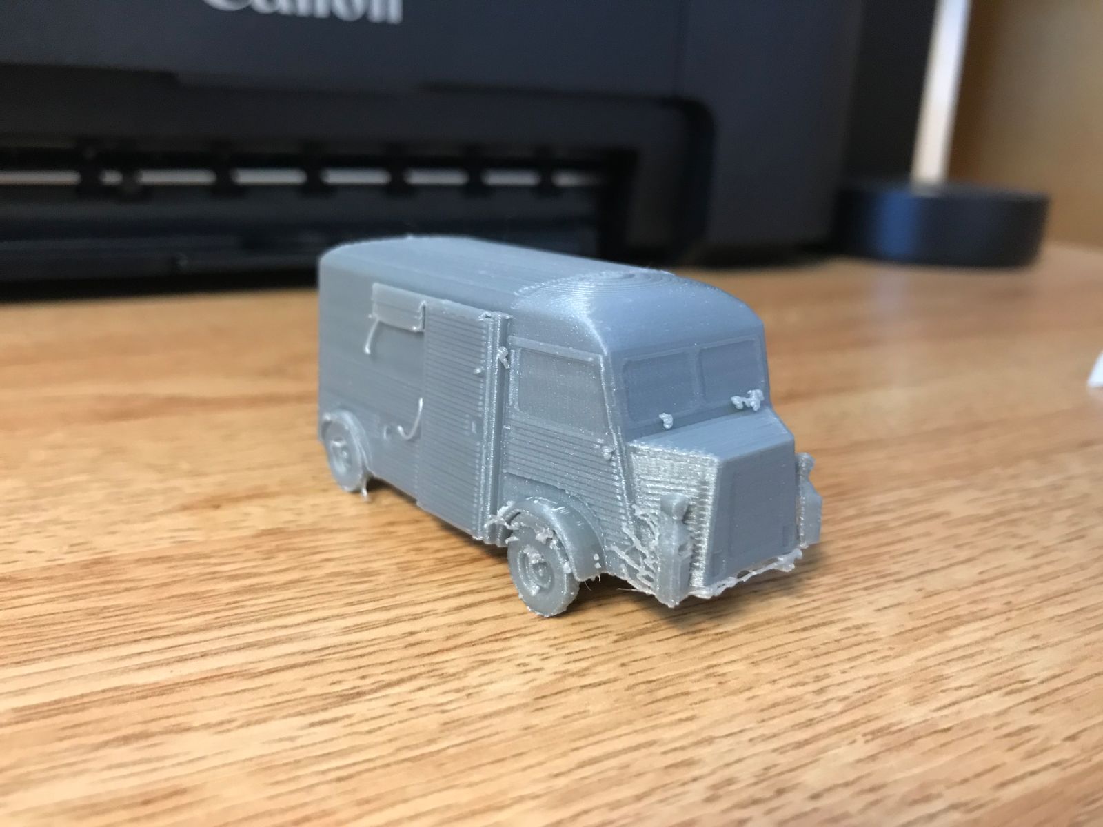 Illustration for article titled 3D-printed Citroen H-Van?