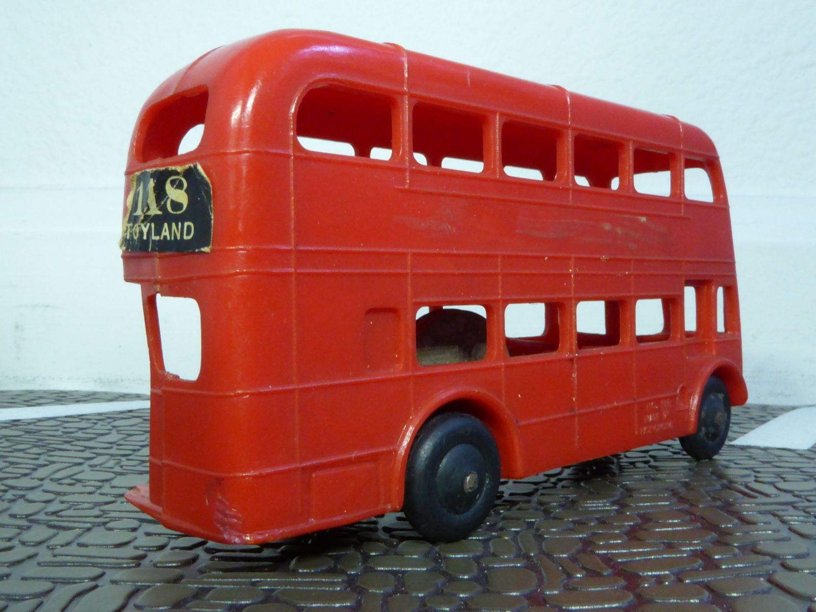 Illustration for article titled Past Tense: CM Toys - Friction Double Bus