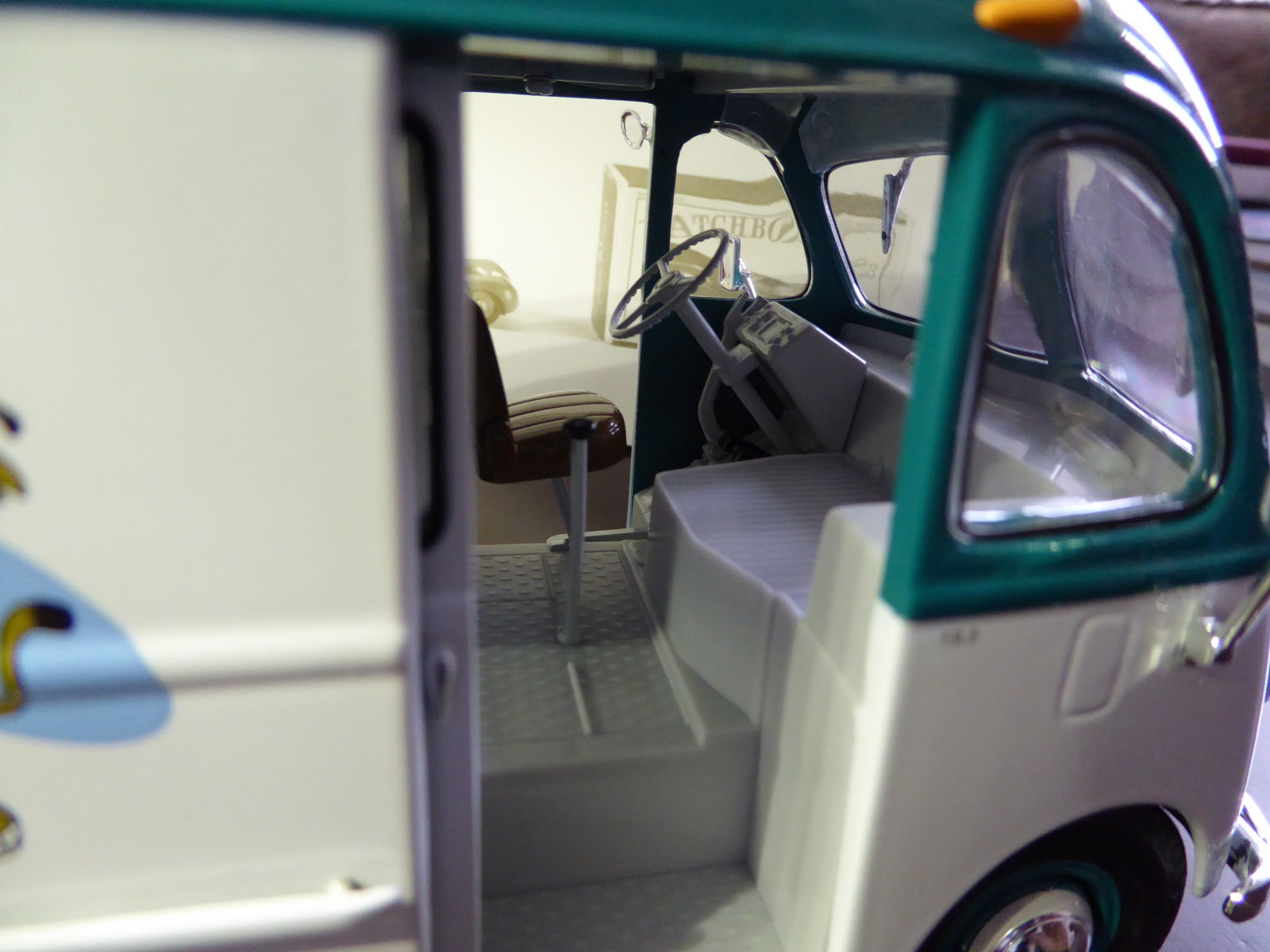 Illustration for article titled One Classic Van: International Metro Van