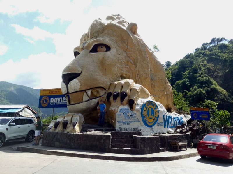 The lion head is the land mark entrance to Baguio city