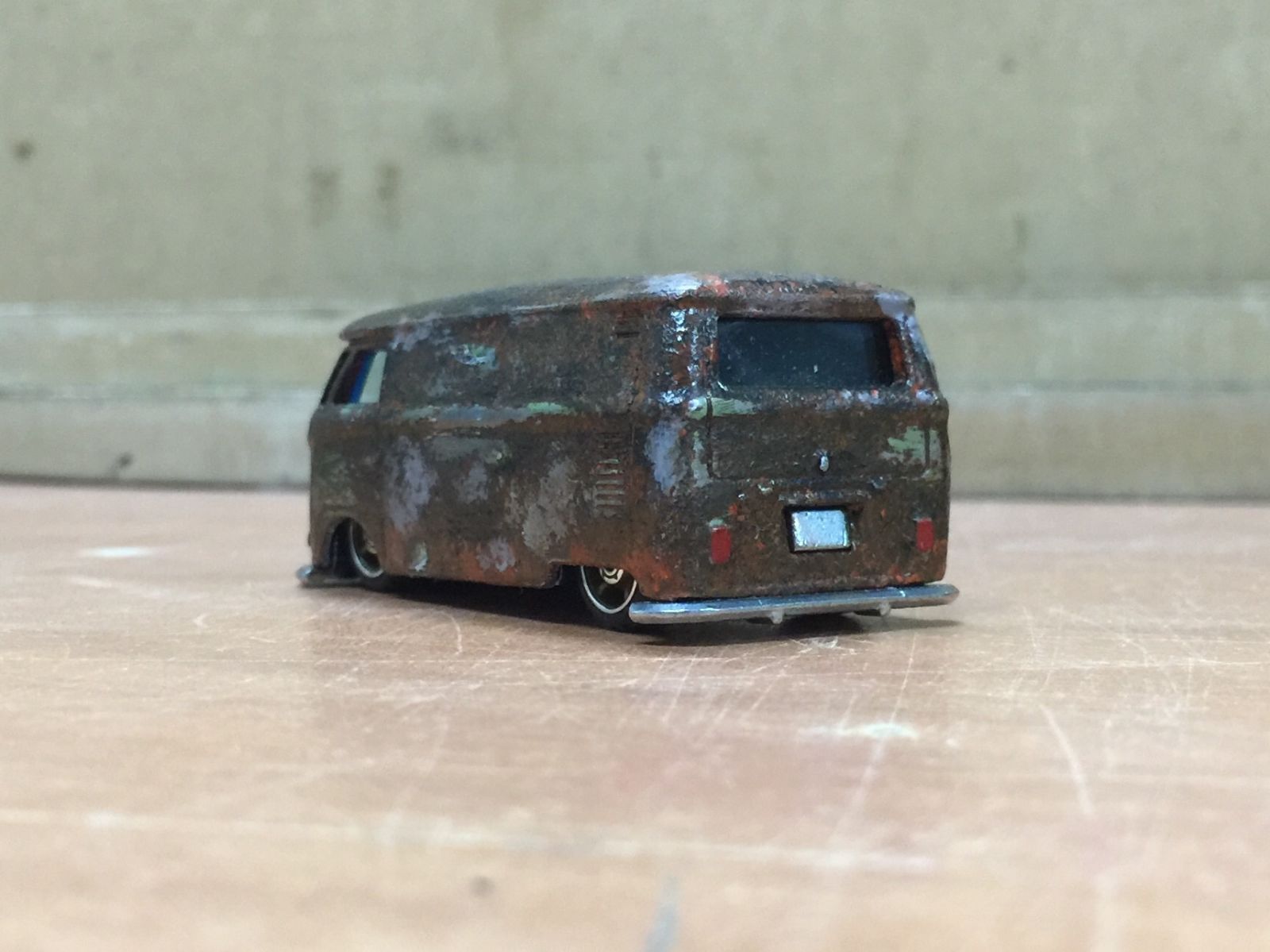 Illustration for article titled [Custom] Kombi Van with added Patina