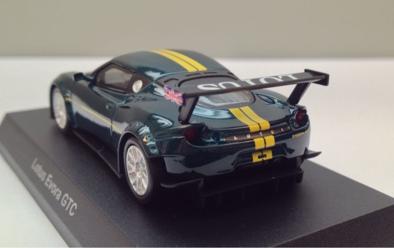 Illustration for article titled Kyosho Evora GTC ♡ BRG Beauty.