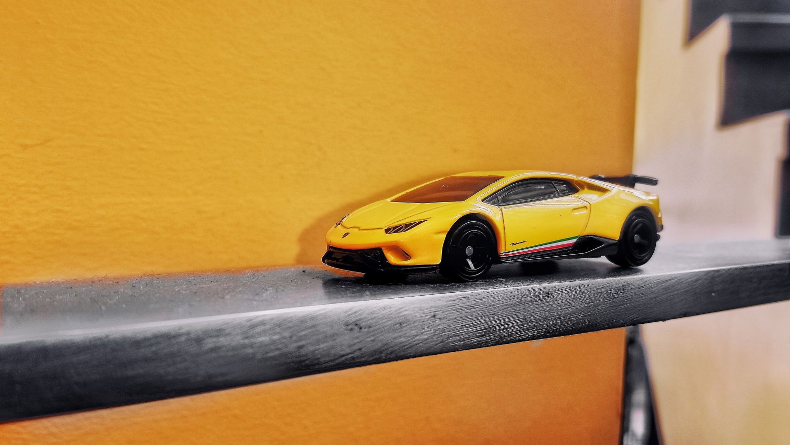 Illustration for article titled Il Principe dei Tori | Tomica Lamborghini Huracan Performante | Inspection Room
