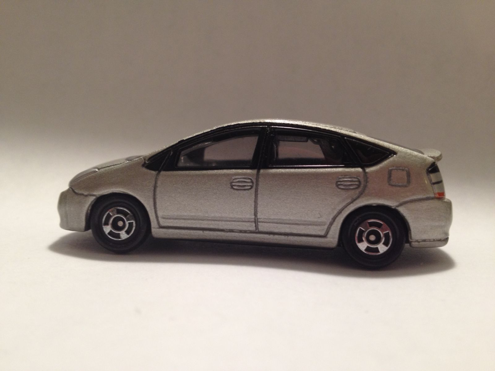 Illustration for article titled Tomica Toyota Prius Review