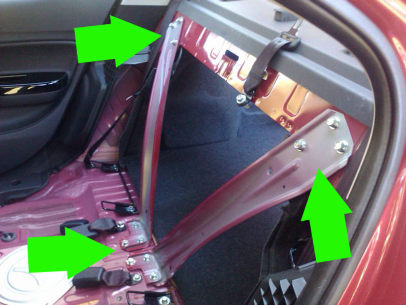 Illustration for article titled TIL: Mirage Sedan’s rear seat doesn’t fold