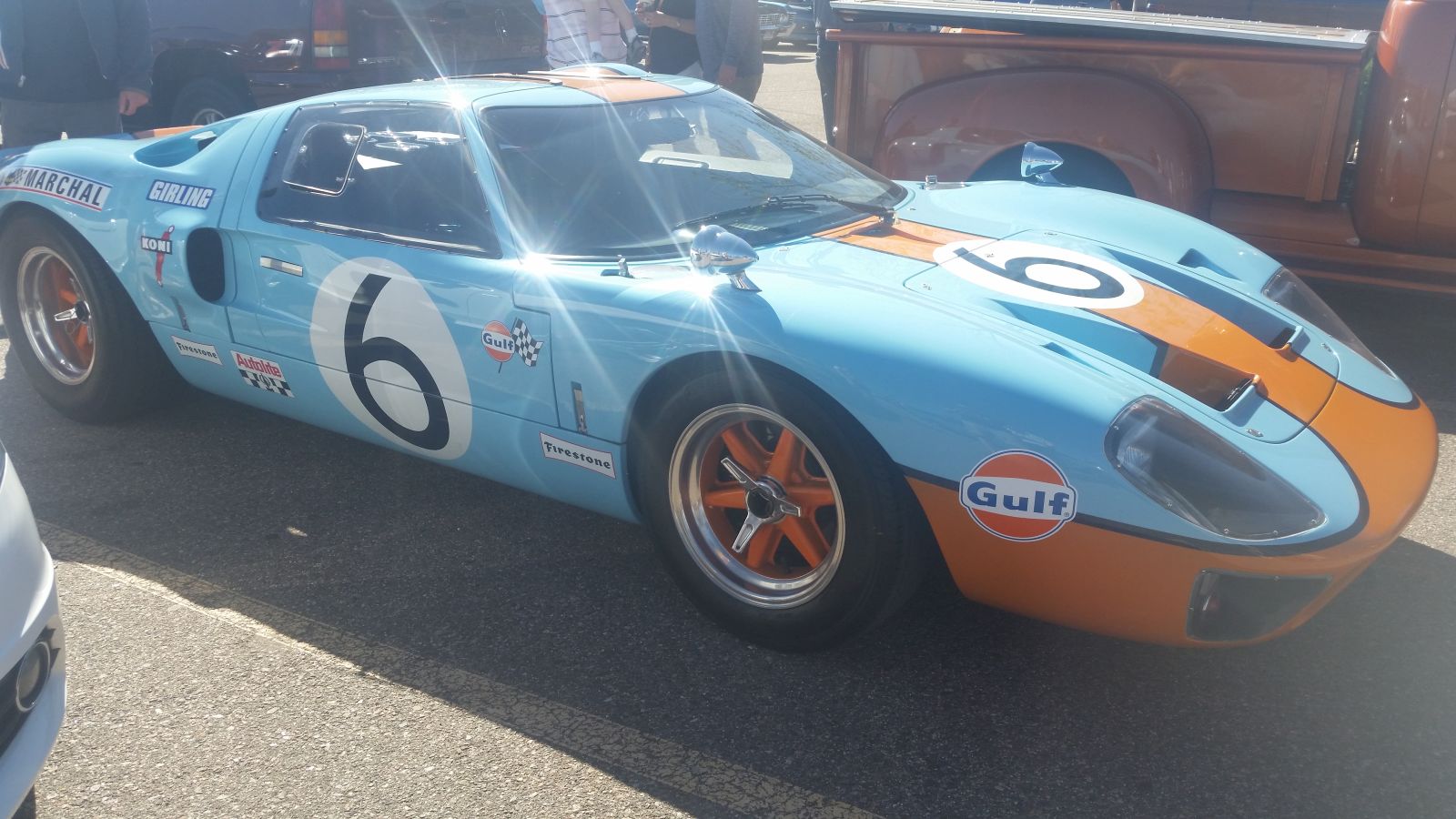 Superformance (?) gt40.  Apparently goes to vintage races too.