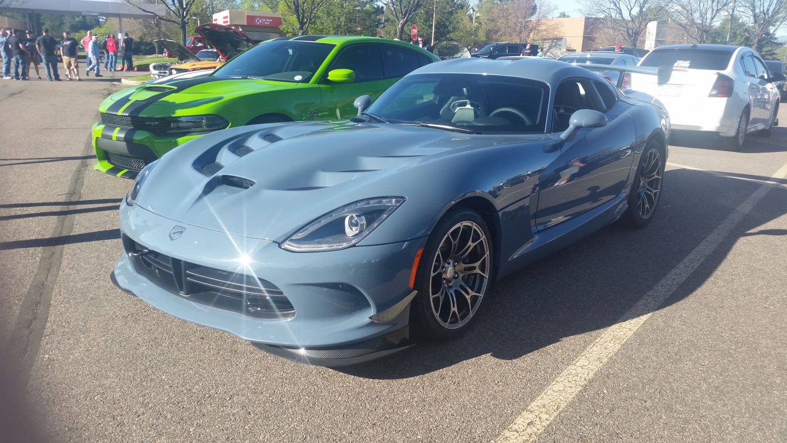 I like Vipers... can we stop making everything this shitty gray color please?!?!