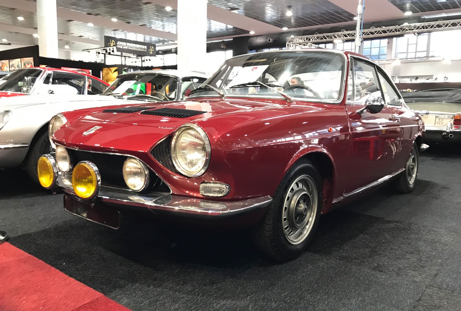 1968 SIMCA 1200S Bertone Coupé. These are too cool,