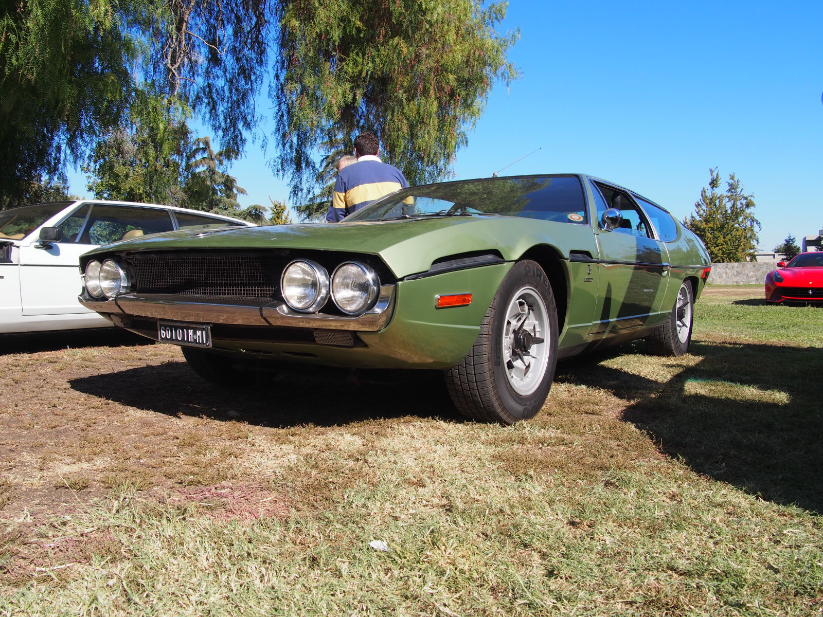 I think this Espada looks pretty awesome in green.