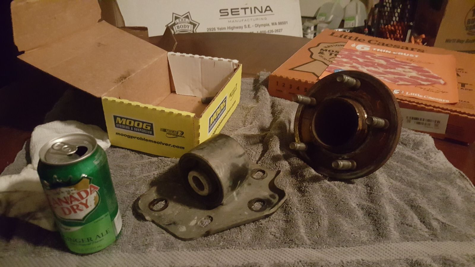The old front hub and bushing.