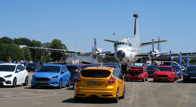 Fords and planes
