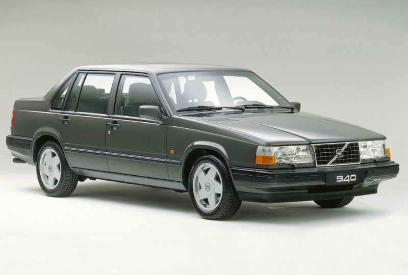 Illustration for article titled Hour Rule: Volvo 940 Turbo Edition