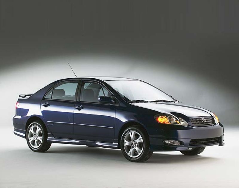 Illustration for article titled The Underdog - 2005 Toyota Corolla XRS - The Oppo Review