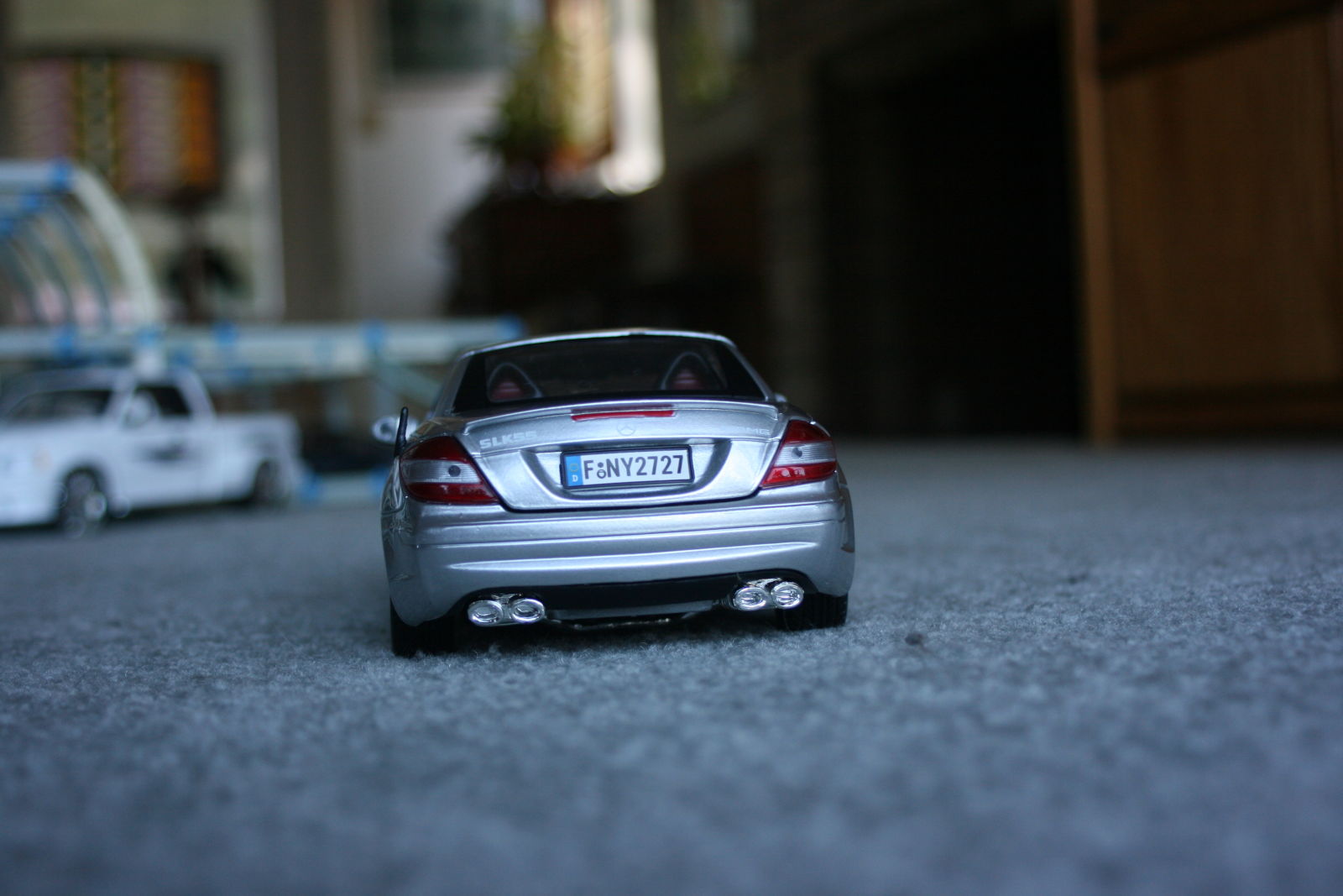 Illustration for article titled Live and Let Diecast: Some 1:18 scale cars