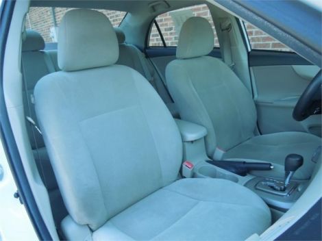 Illustration for article titled A 2011 automatic white sedan with a beige interior is what I should have gotten as my DD