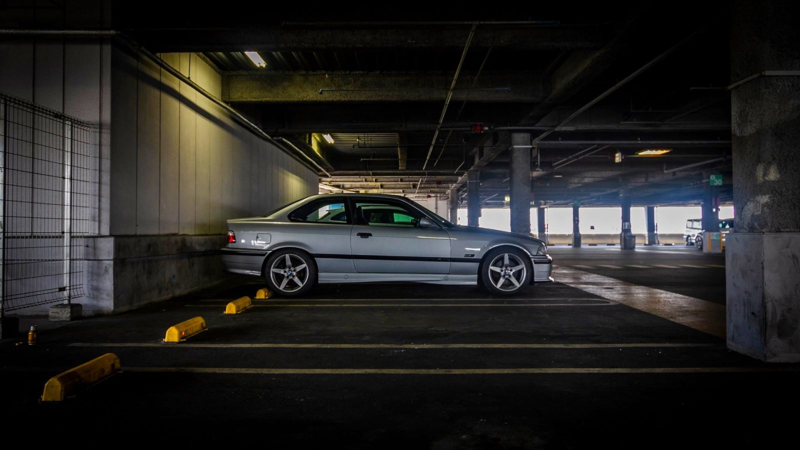 Illustration for article titled Euro Spec E36 M3 anyone??