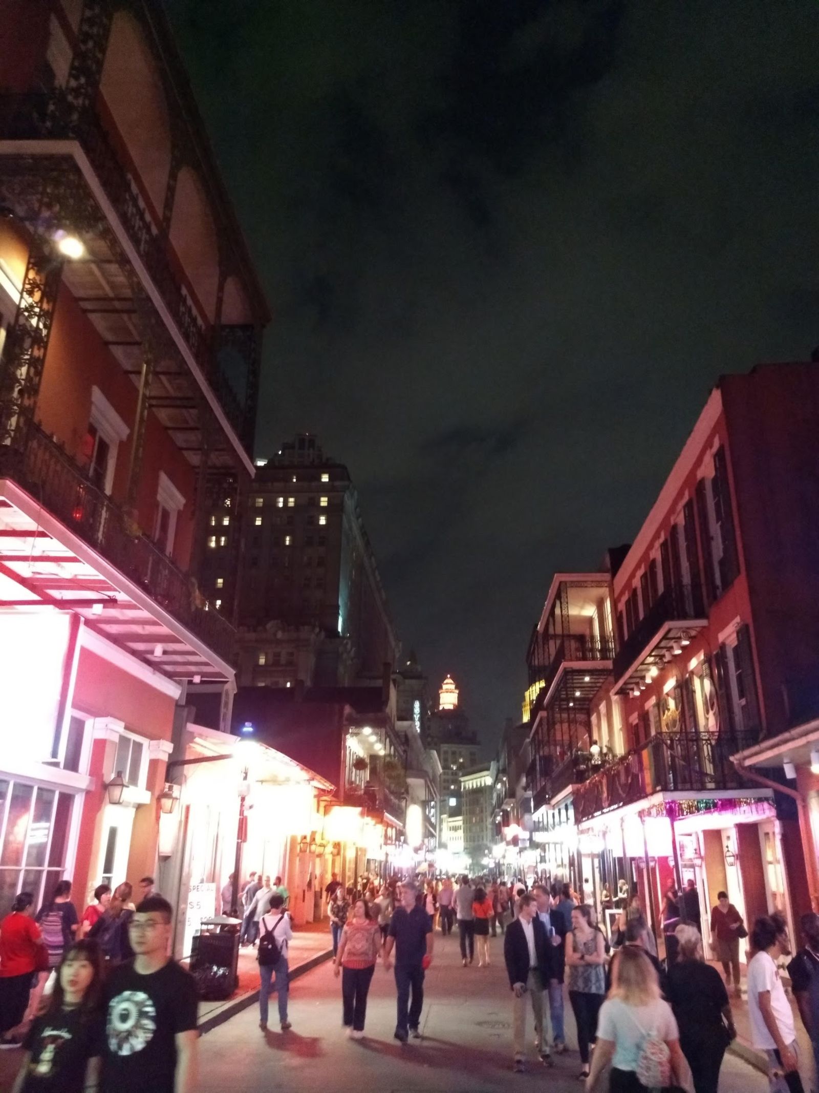 Illustration for article titled This just in, Bourbon street = terrible