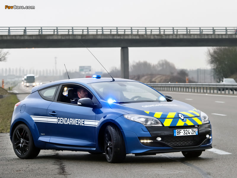 Illustration for article titled The Gendarmerie will have some Cupra Leon ST