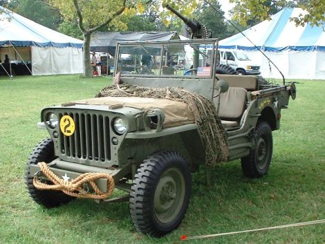 The 9-slot grille in its WWII glory.