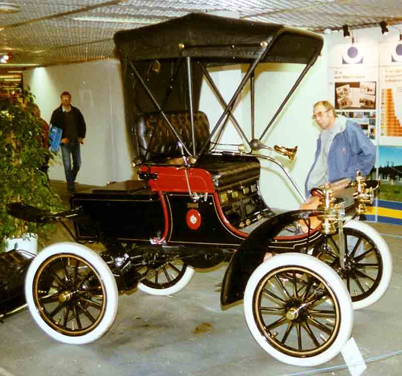 Oldsmobile Curved Dash Runabout 1904