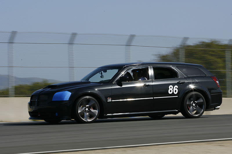 Illustration for article titled The Dodge Magnum is Just the American Version of the IS300 Sportcross