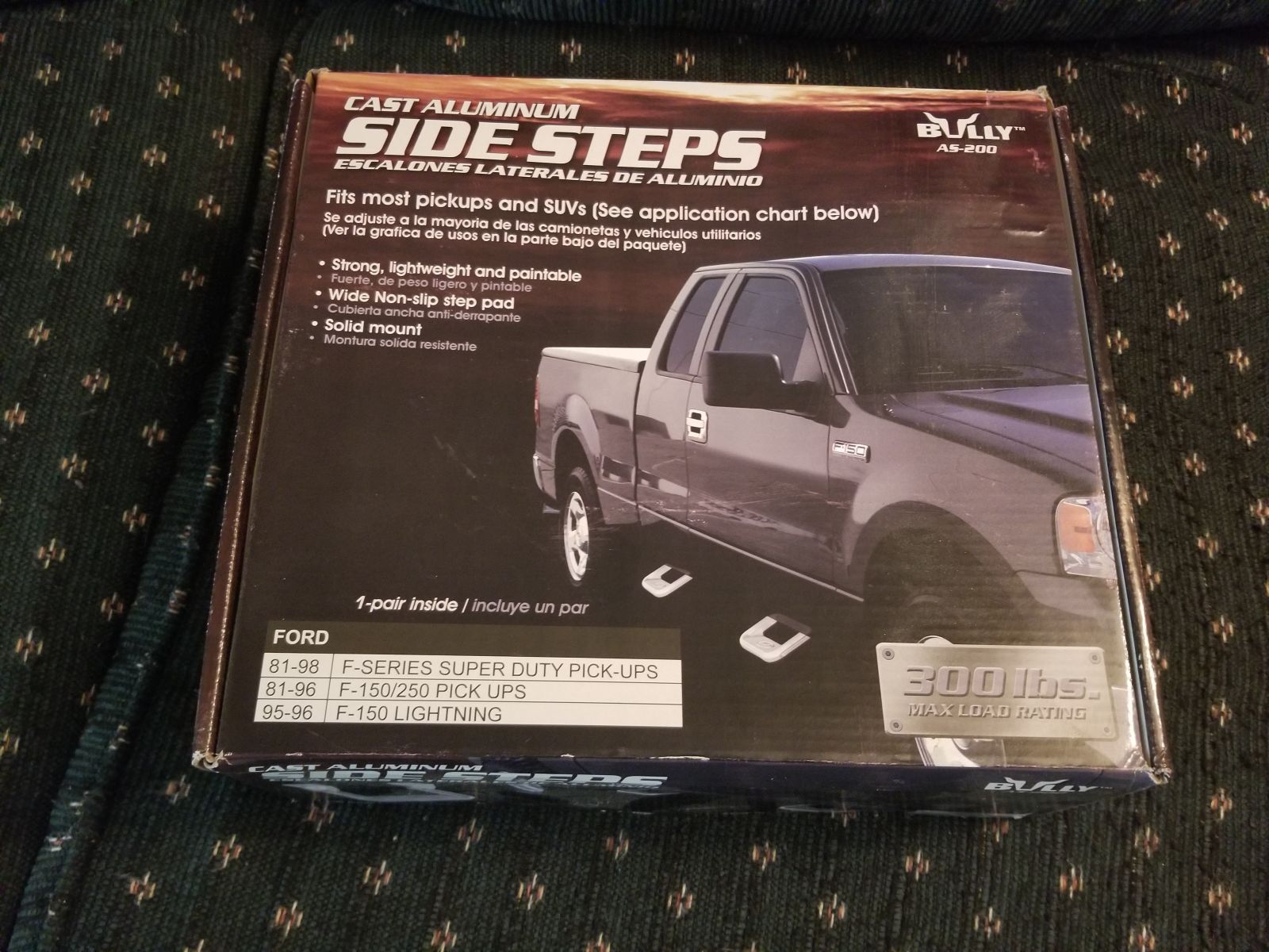 Illustration for article titled Anybody want some side steps for a Ford F-series?