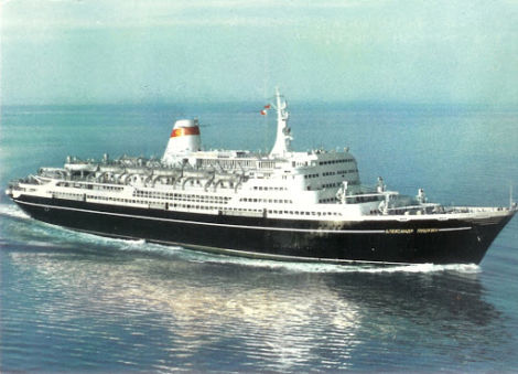 Ivan Franko as built, before the 1970s reconstruction of the forward superstructure