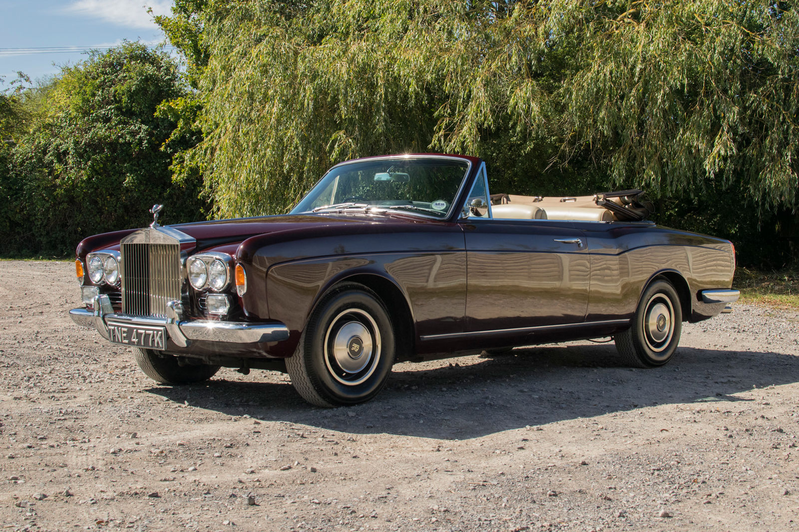 Illustration for article titled Ray Thomas (of the Moody Blues) Corniche Convertible for Sale