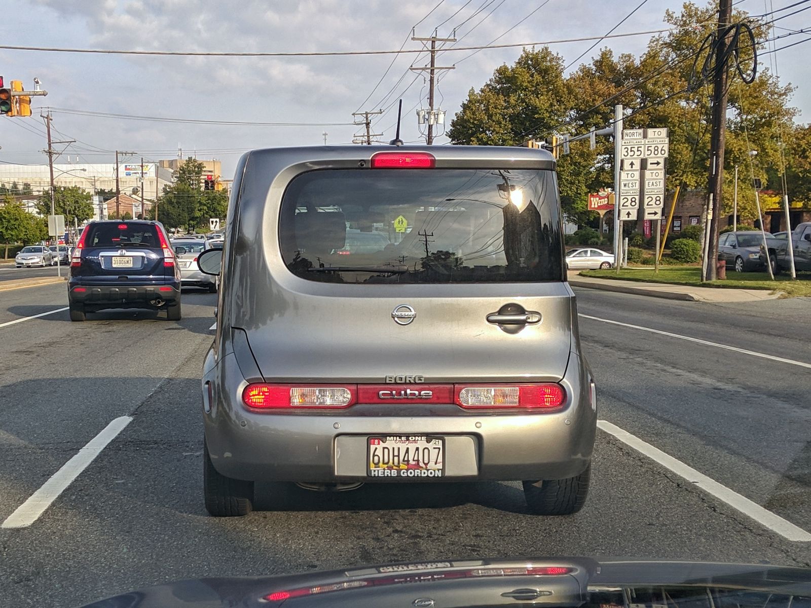 Illustration for article titled I approve of this supplementary Nissan Cube badging
