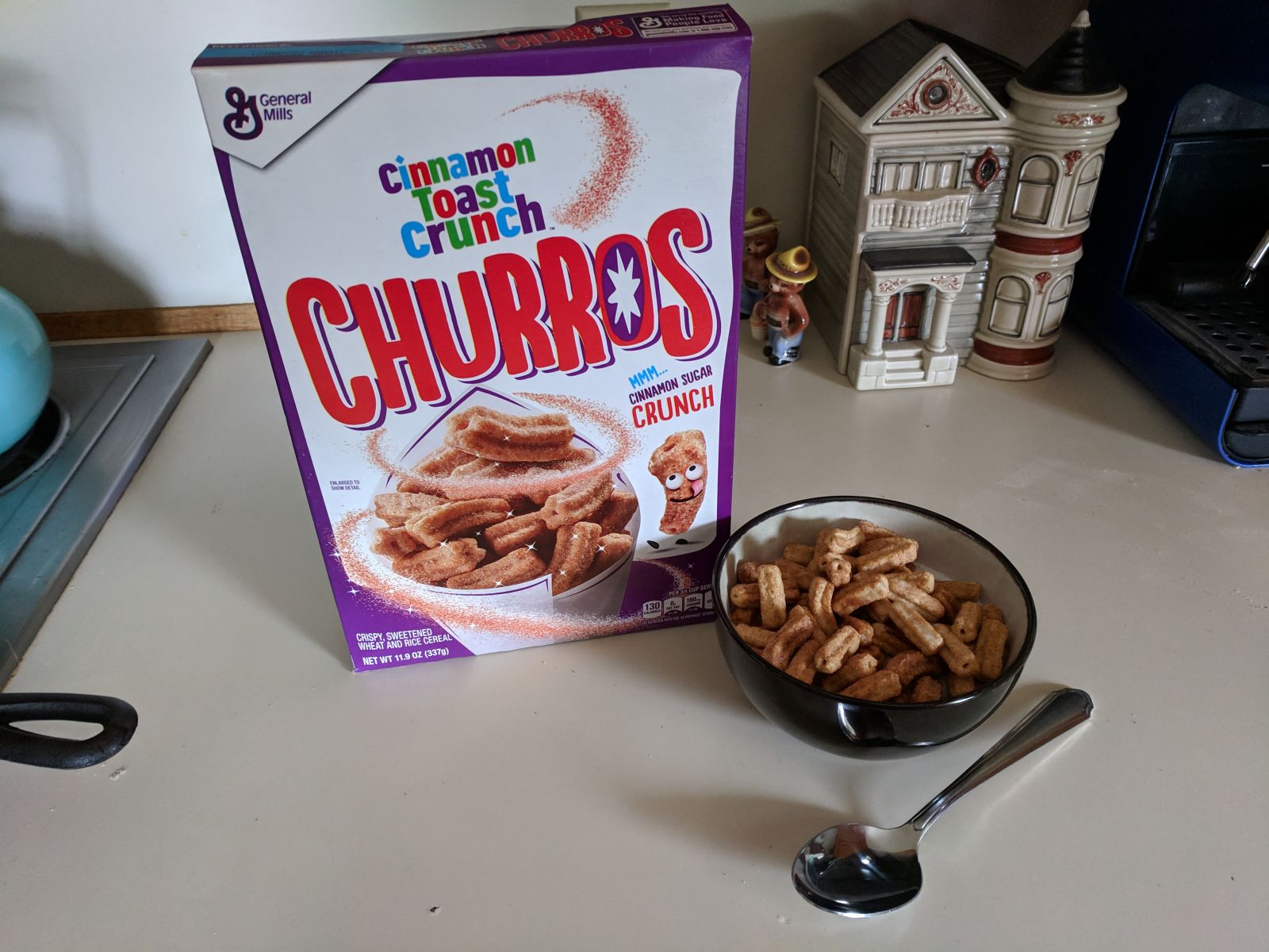 Illustration for article titled Cinnamon Toast Crunch Churros: The Oppositelock Review