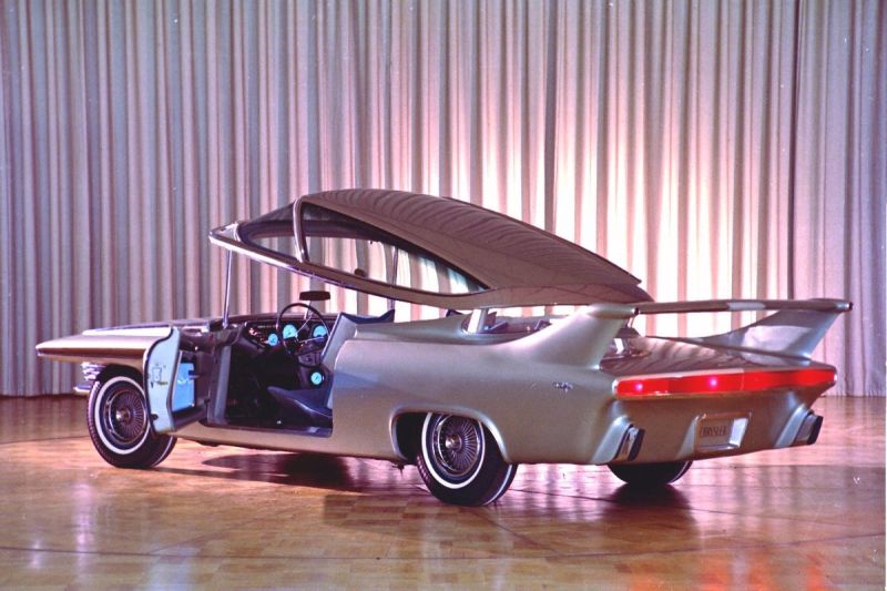 Illustration for article titled 1961 Chrysler TurboFlite Concept