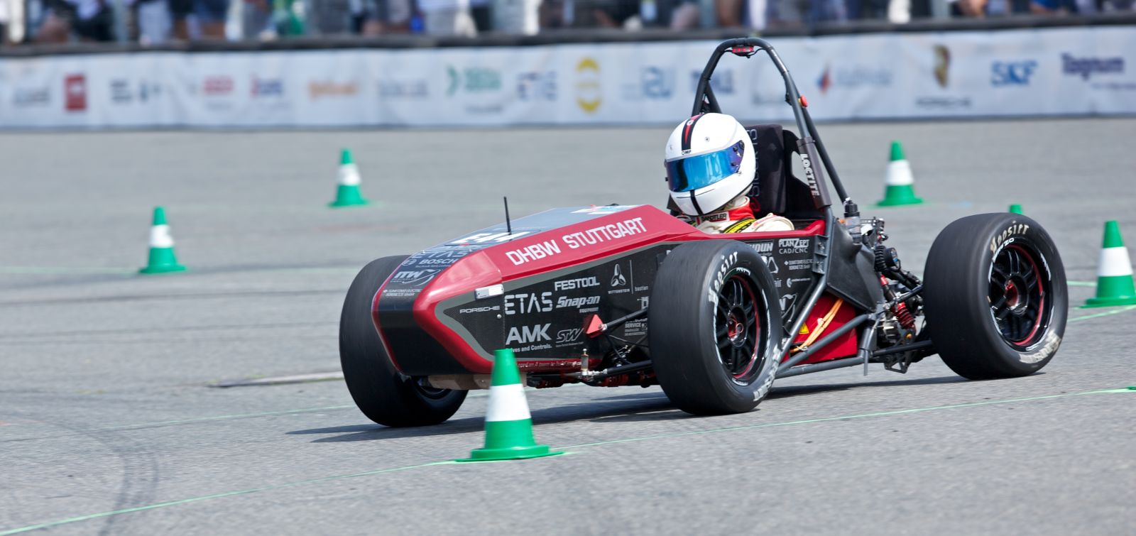 Illustration for article titled Would Formula SAE cars be too fast for most kart tracks?