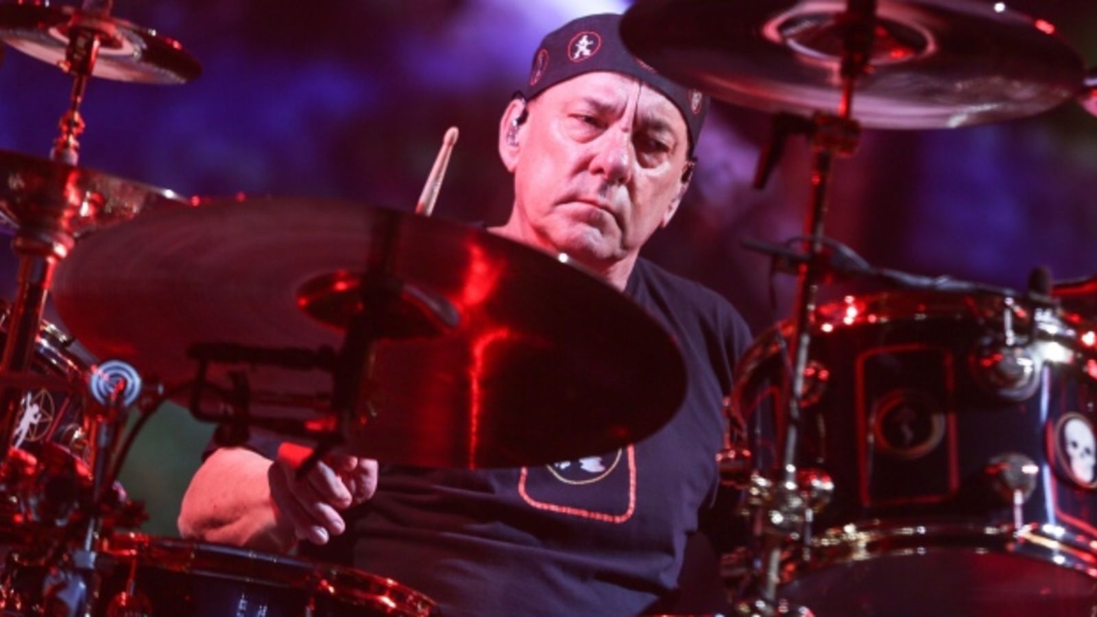 Illustration for article titled RIP Neil Peart