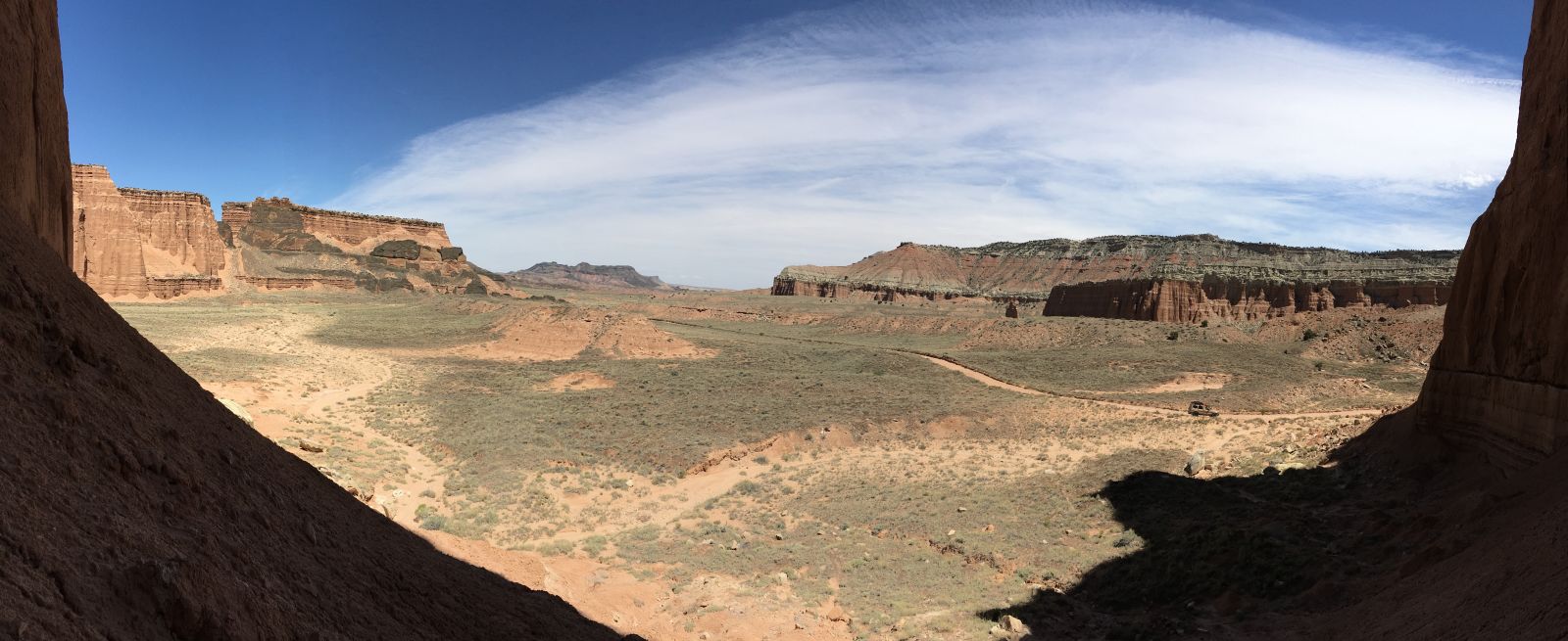 Pano - Cathedral Valley.