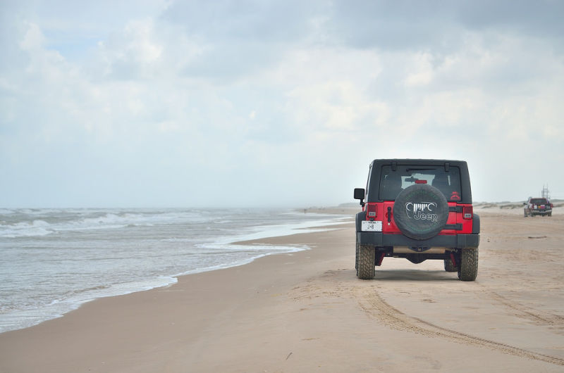 Illustration for article titled Beach Driving on South Padre Island, Texas