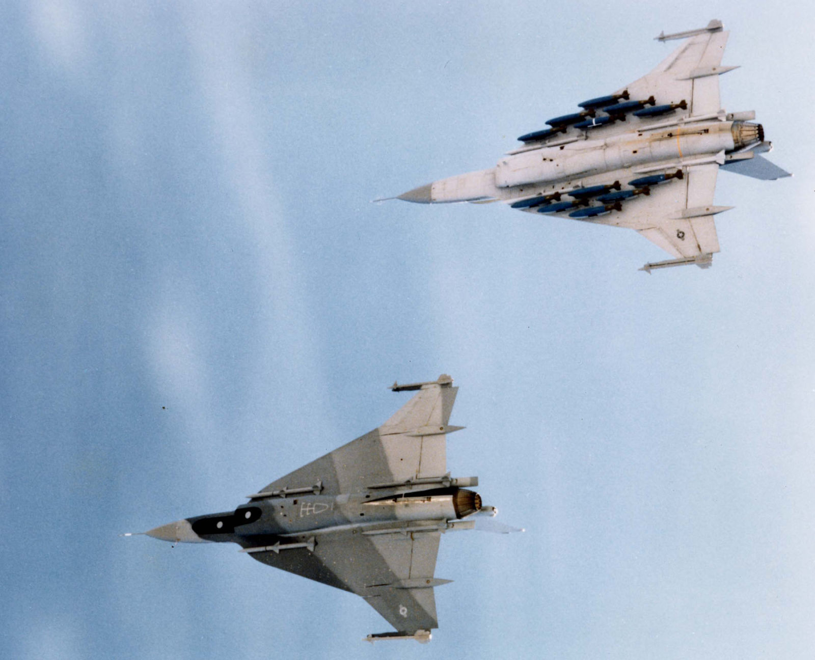Both F-16XLs in flight