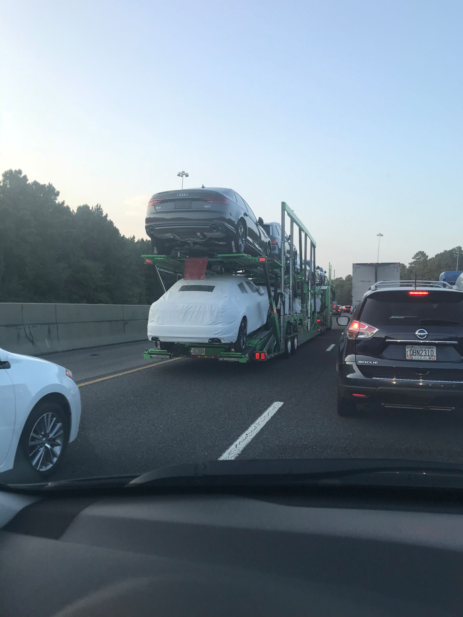 Illustration for article titled Car carrier full of Audis