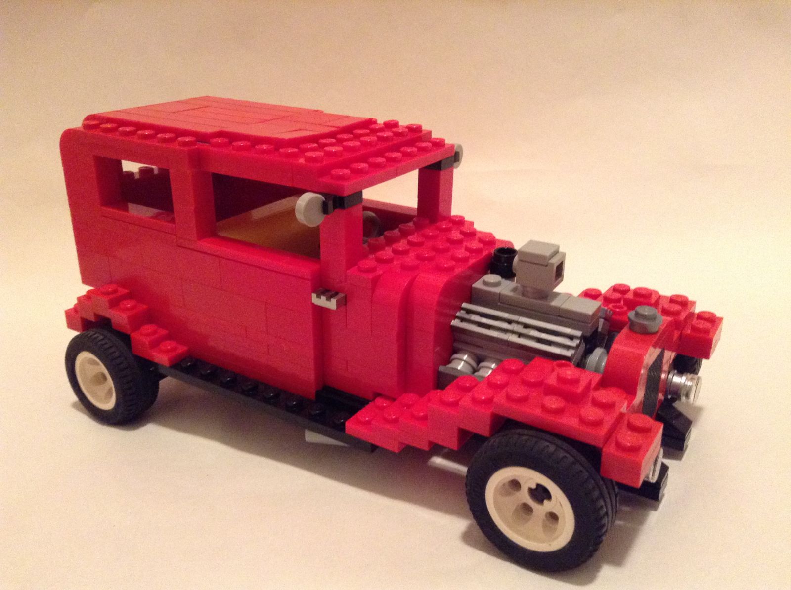 Illustration for article titled Miscellaneous Lego Cars/Trucks photodump