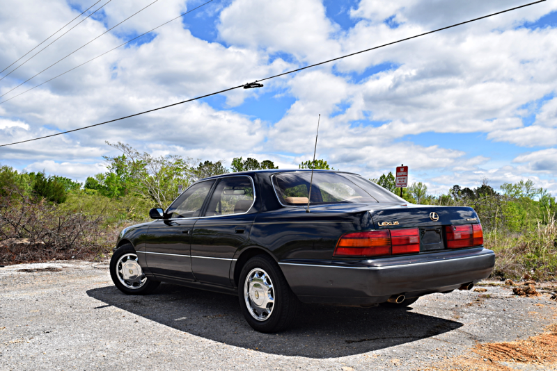 Illustration for article titled Breaking Down my 1990 Lexus LS400: Whats the Deal?