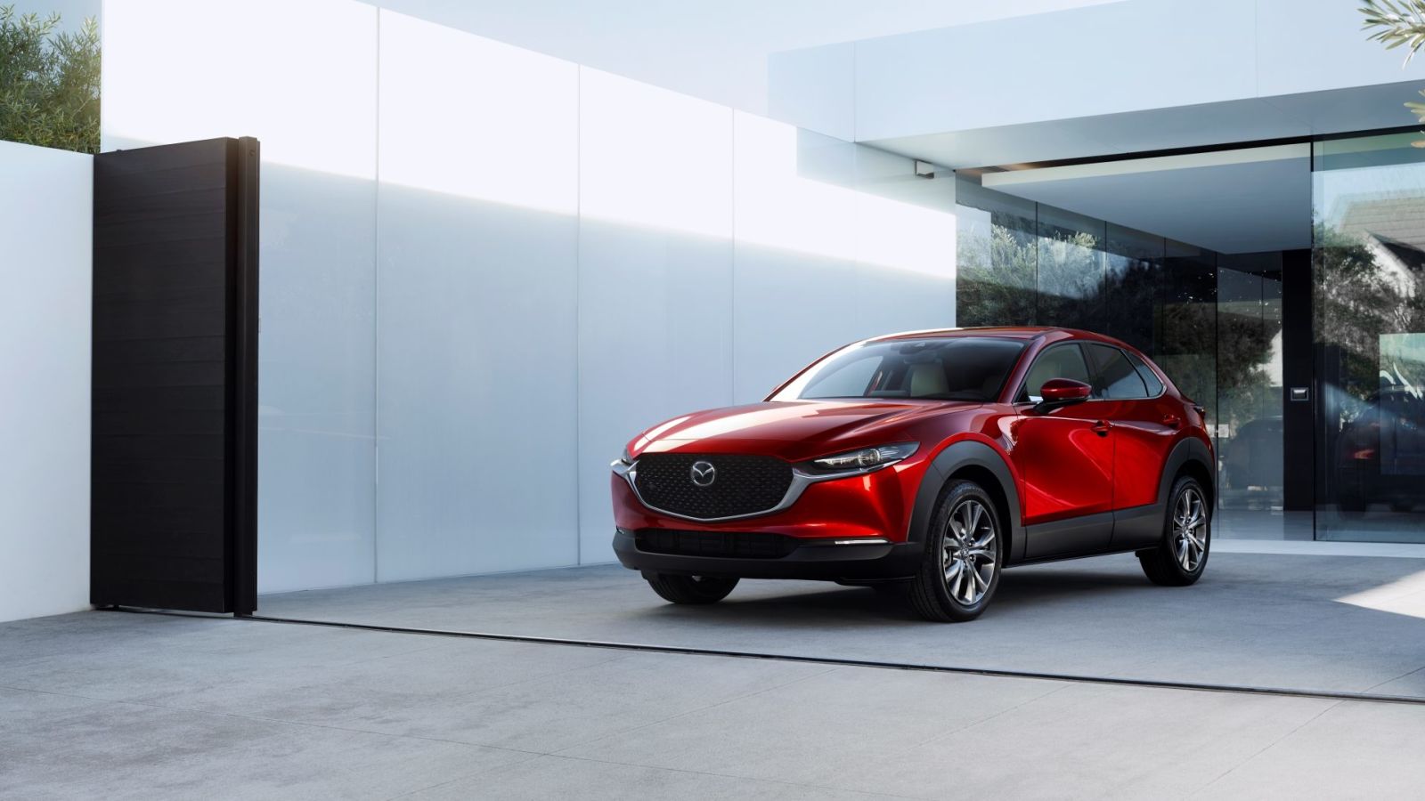 Illustration for article titled How did I miss this? The CX-30 will be able to be optioned with a manual (with the 2.0).
