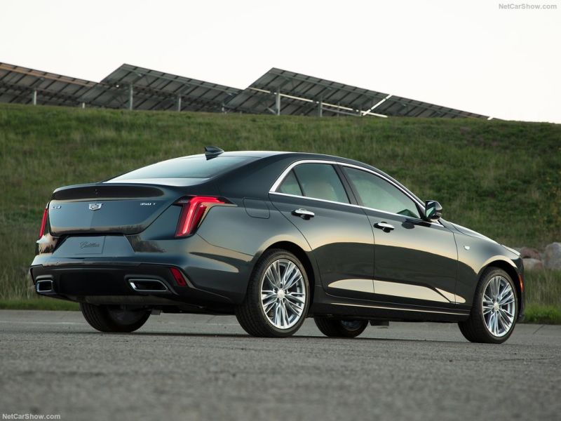 Illustration for article titled The 20200 Cadillac CT4 starts at $33,990