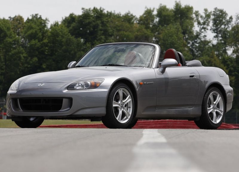 Illustration for article titled Honda S2000 prices remain ridiculous