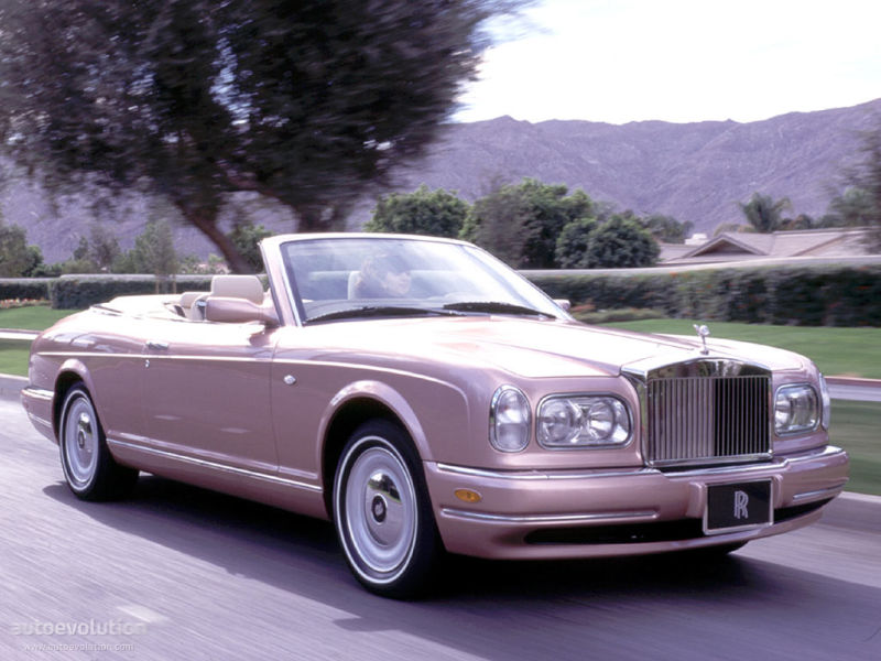 The Azure-based Rolls-Royce Corniche V was only made for a couple of years.