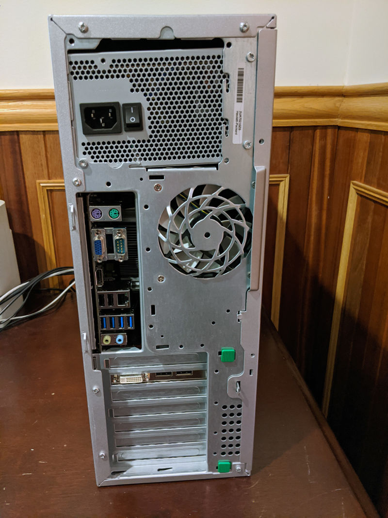 Illustration for article titled HP xw4400 Workstation Rebuild