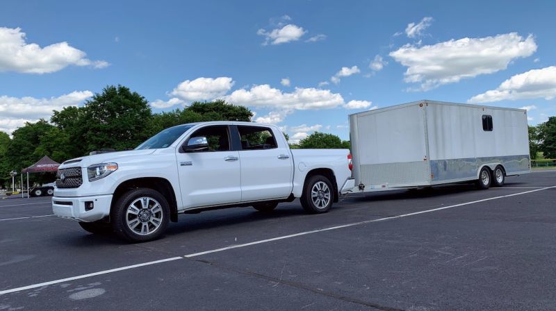 Illustration for article titled Kicking It (Slightly) Old-School: 2019 Toyota Tundra Platinum Towing Test