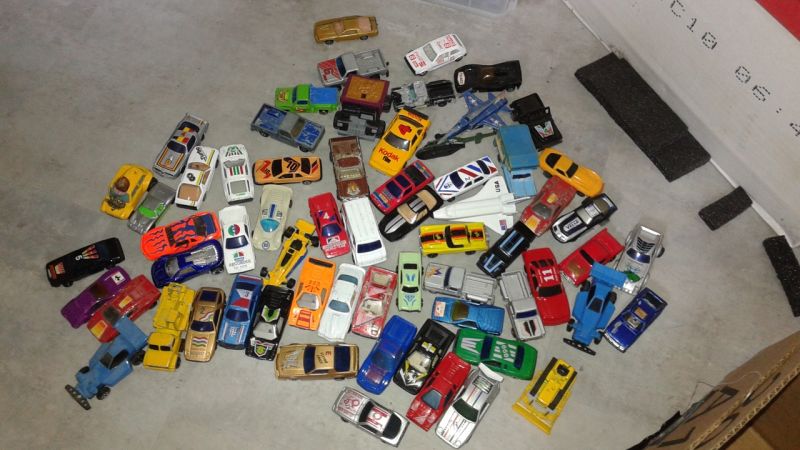 Illustration for article titled A LALD/Oppo Post: Finally got around to sorting my dinky car collection from when I was a kid...