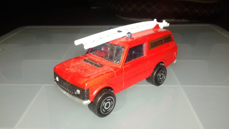 Pardon the dust....first-gen Range Rover Fire Service vehicle from Majorette, with removable ladder!