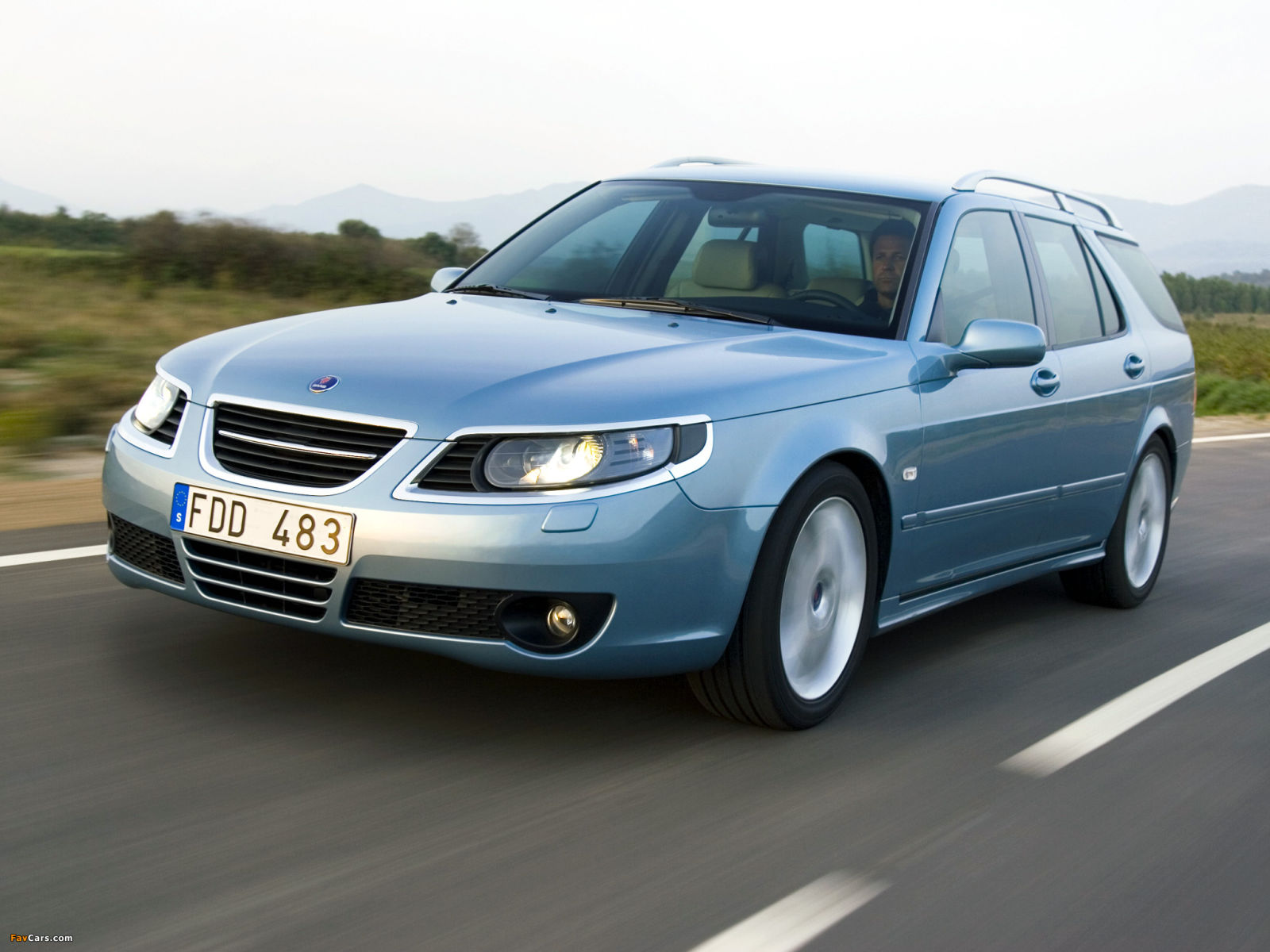 Illustration for article titled OK Oppo, school me on the Saab 9-5 Sportcombi