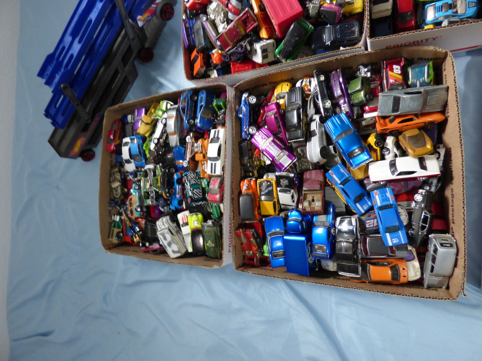 Illustration for article titled PNW Oppos: Free toy cars.
